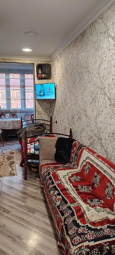 binədə ev: Sumqayıt, 3 otaqlı, Köhnə tikili, 55 kv. m — 1