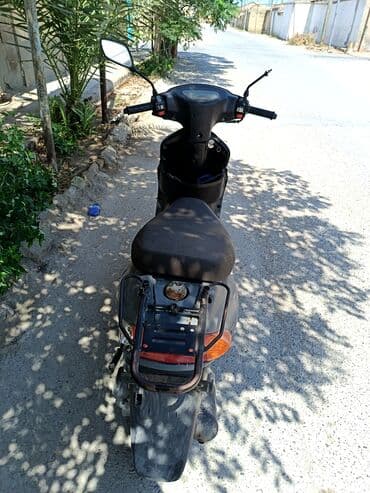 gunluk moped icaresi: Moon 50 sm3, 2024 il — 2