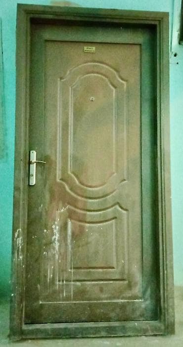 Ağ rəngli qonaq otağı dəsti Tərkib: - TV stendi: dairəvi arxa paneli