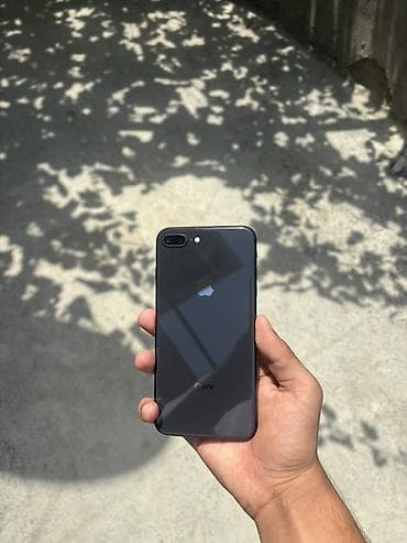 samsung s3350 ch@t 335: IPhone 8 Plus, Qara, Barmaq izi — 1