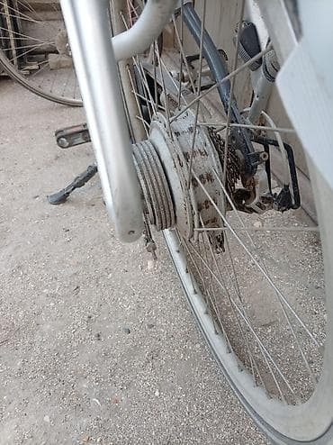 Elektrik nəqliyyatı: Salam hər vaxtınız xeyir velosiped elektrikli idi. Batareyasının — 6