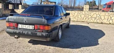 mersedes spoyler: Mercedes-Benz 190E sedan - Buraxılış ili: 1991 - Yanacaq: benzin - — 7