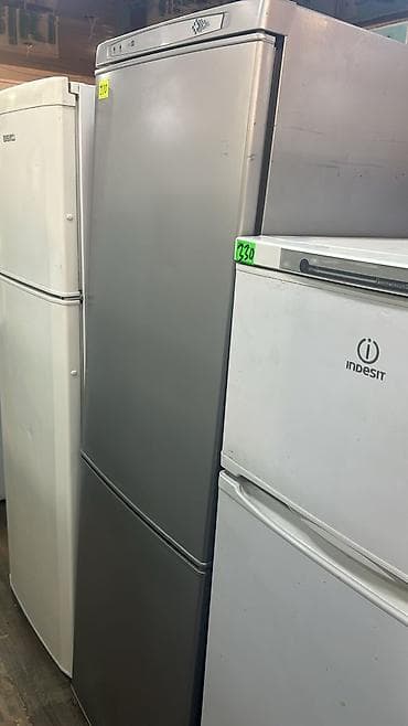 Soyuducular: 2 qapılı Indesit Soyuducu Satılır, rəng - Gümüşü — 2