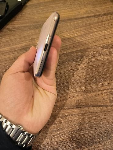 playstation 5 qiyməti: Xiaomi 11 Lite — 3