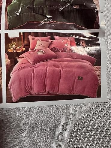 Pastel,vilur.təzə
göy və pəmbə rəngi var