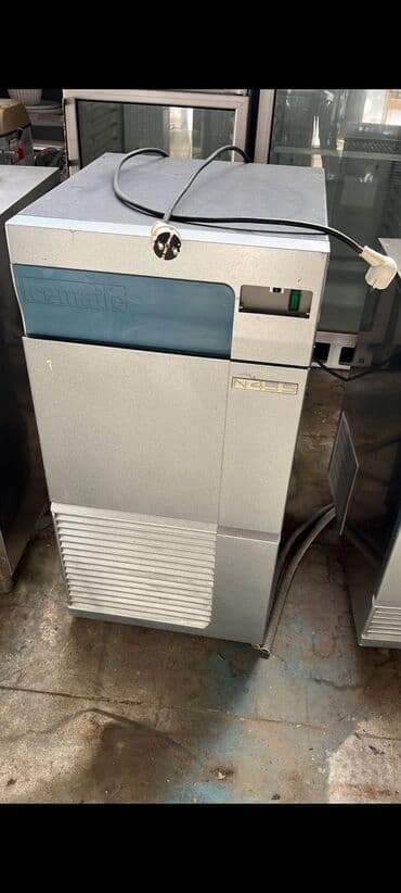 оборудование для производства воды: 50 кг. в день, Оплата наличными, Б/у — 1