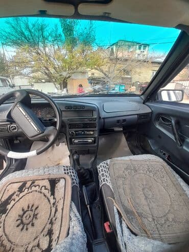 masin ucun qol alti: Vaz 21099 sedan - Kuzov: 4 qapılı, ağ rəng, qara bamperlər - — 4