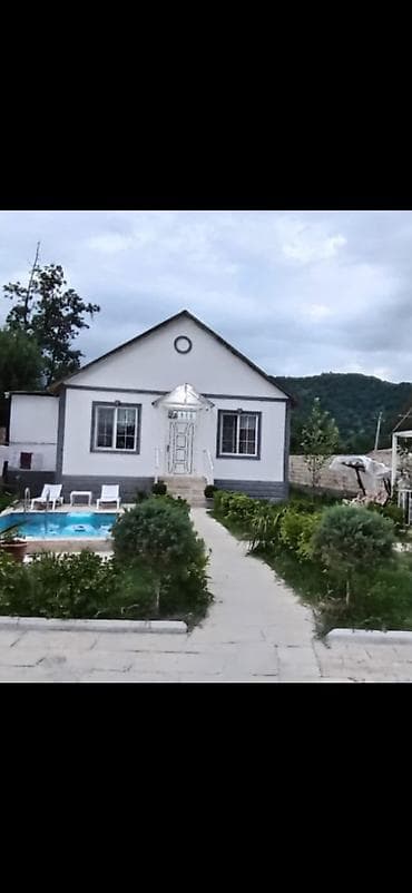 3 otaqlı, 95 kv. m, Yeni təmirli