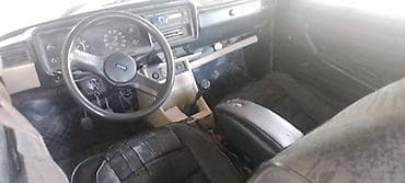 maşın 190: VAZ 2107 sedan - Kuzov: klassik 4 qapılı sedan, ağ rəng - Mühərrik — 3