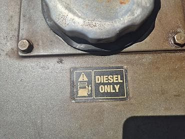 generator mini: ANDER DHY8000SE-3 dizel generator - Güc çıxışları: 400V (üçfaz) və — 4