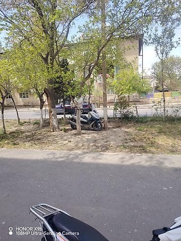 nama 48 2: - Korpus: şəhər tərzində, aerodinamik dizayn, qara-boz rəng gama - — 7