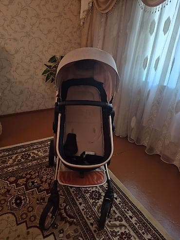 Araba-beşiklər: Çıxarıla bilən beşikli araba, Yaş: <1 ay — 2