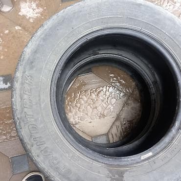 Nəqliyyat: Şin Dunlop 215 / 70 / R 16 — 5