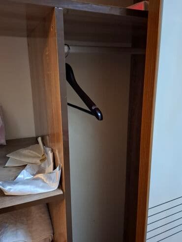 avropa qapları: İşlənmiş, 2 qapılı Düz dolab, Şifonyer, Azərbaycan — 6