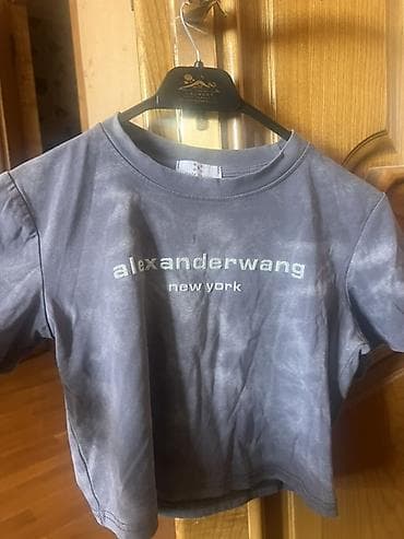 şort: Alexander Wang New York qısaqol crop t‑şört - Rəng: tünd boz, yüngül — 1