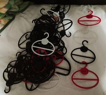 Полочные витрины: Geyim mağazası acmaq üçün lazım olan ləvazimatlar — 10