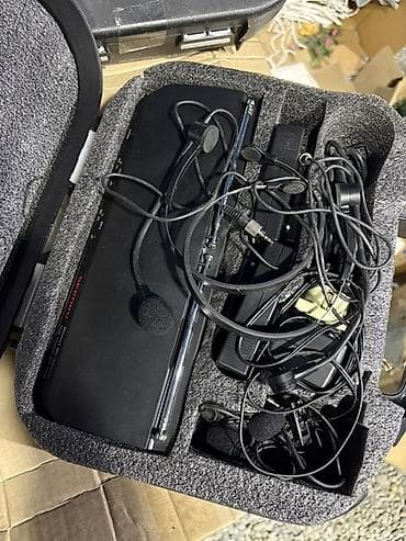 SEKAKU VHF simsiz mikrofon sistemi – daşıma çantası ilə tam set