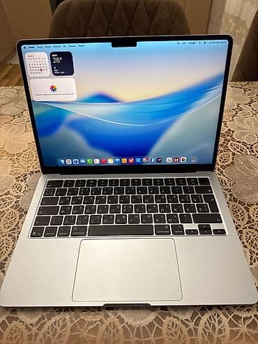 macbook pro: 2000 manata alınıb. 1 ay əvvəl almışam cəmi 1 dəfə şarj edilib. Sky — 1