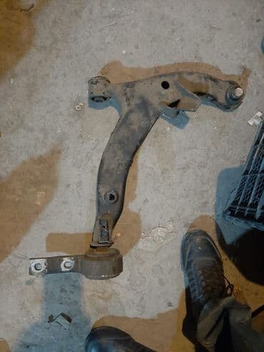 ниссан террано 2 запчасти: Nissan Teana J31 üçün orjinal üstdən çıxma ön askı qolu var başqa — 1