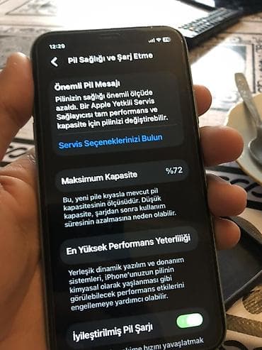 samsung a 05s: IPhone 11, Yaşıl, Face ID — 4