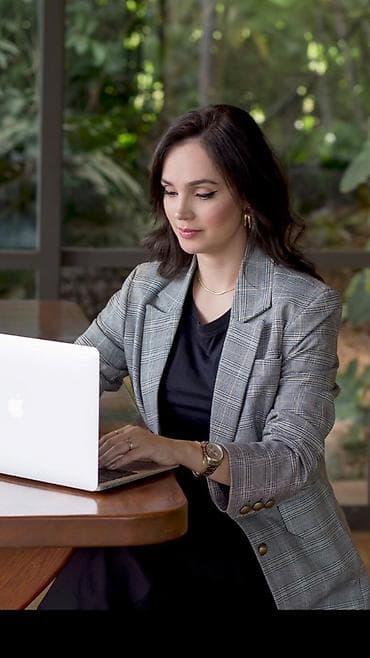 İş axtarıram (rezümelər): Məlumat Meneceri Tələb Olunur. Əməkdaşlıq çərçivəsində: 	•	İşgüzar — 1