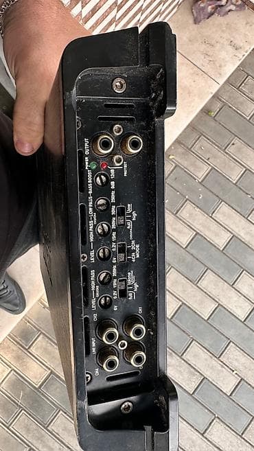 hyper x cloud 2: MOMO Hi-End Class avtomobil gücləndiricisi (amplifier) - Brend/model — 1