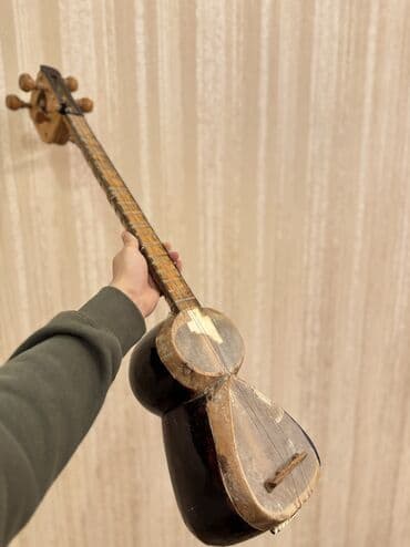 Saz: Məhsul: Tar (Azərbaycan xalq çalğı aləti) Təsvir: - Klassik 11 pərli — 6
