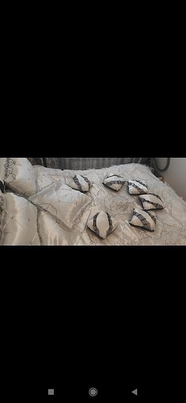 Yataq üçün Yeni rəng - Ağ Yataq örtüyü