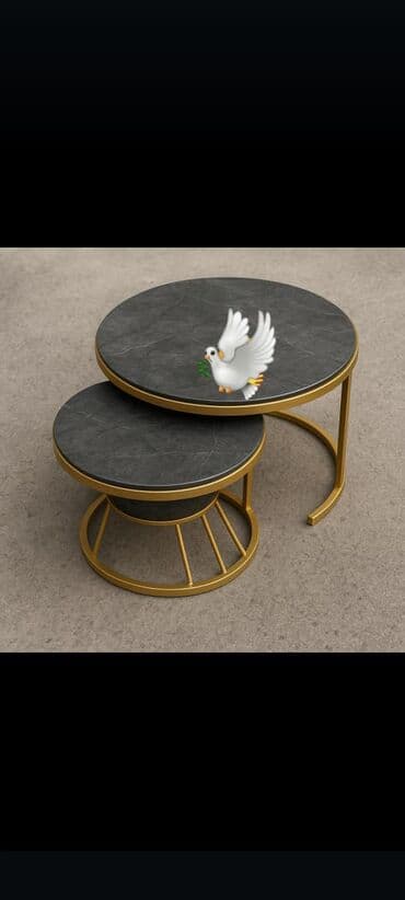 Yeni, Jurnal masası