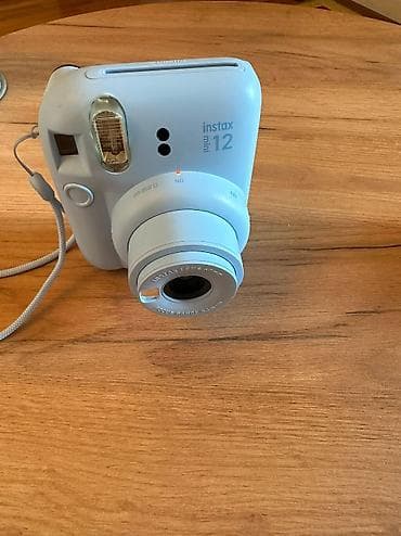 el blenderi: Fotoaparat İnstax. Qutusu var. 180 man. Real alıcıya endirim olacaq — 2