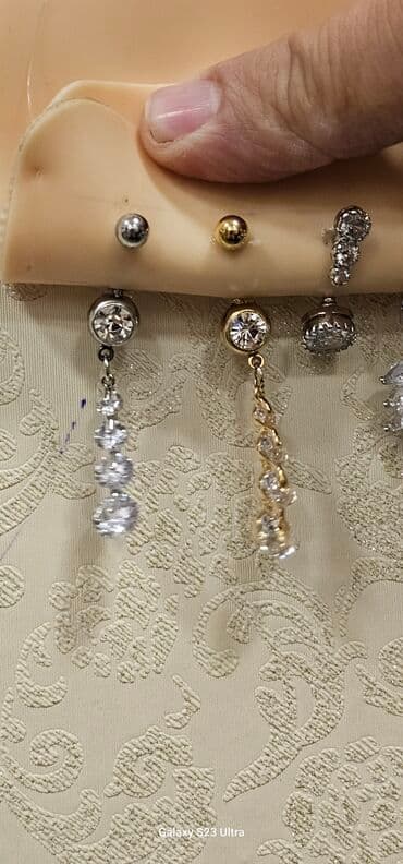 qas sirqalar: Persink 
göbək sırğası — 8