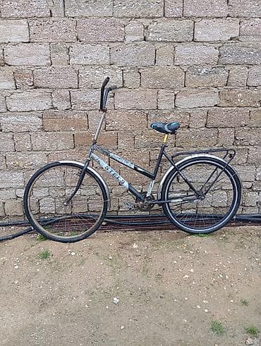 İşlənmiş Şəhər velosipedi Stels, 28", sürətlərin sayı: 1, Ünvandan götürmə