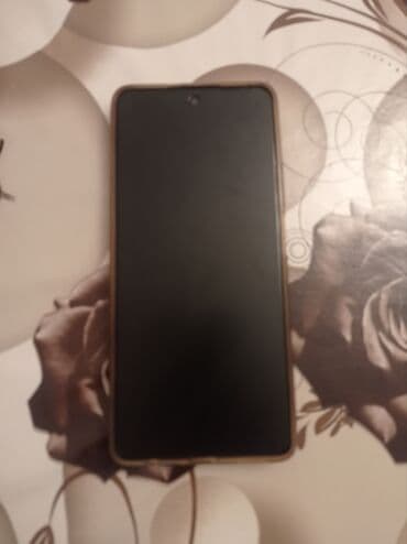 fly телефон стекло камеры: Məhsul: Smartfon (ön hissədə “dinamik ada” tipli ön kamera sahəsi — 2