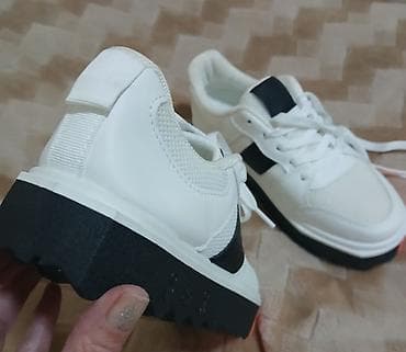 kedi: Ölçü: 36, rəng - Ağ, Yeni — 5