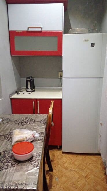 аренда квартир помесячно: Tələbə oğlan axtarılır‼ Memar Əcəmi metrosuna 7 8 deqlik(4un kruqu) — 4