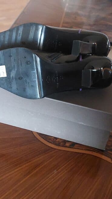 qadın botları: Ölçü: 37.5, rəng - Qara, Yeni — 1