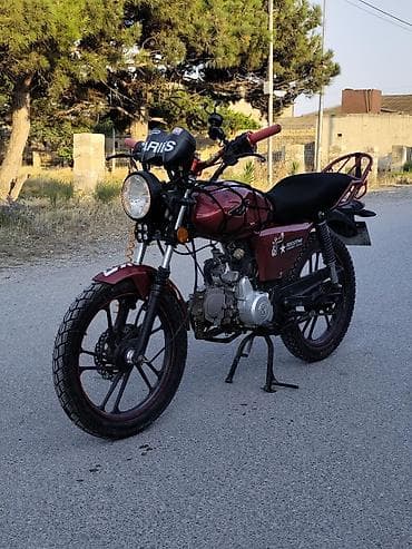 moto m50n: Moped/motosiklet – şəhərdaxili rahat gediş üçün modifikasiya olunmuş — 2
