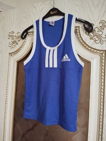 Futbolka, Oğlan üçün, 10 - 12 yaş lalafo.az -da Futbolka, Oğlan üçün, 10 - 12 yaş