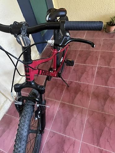 İşlənmiş İki təkərli Uşaq velosipedi Trek, 24", sürətlərin sayı: 8 — 1