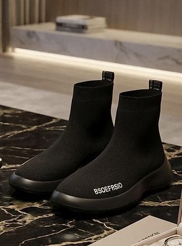 krosovkalar: Bershka, Ölçü: 39, rəng - Qara, İşlənmiş — 2