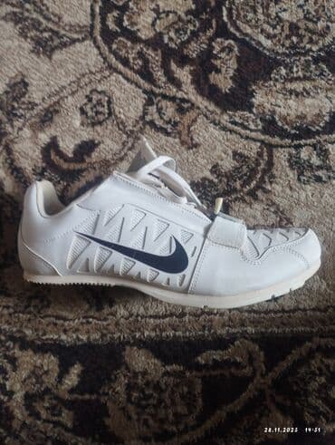 Ботинки: Nike atletika ayaqqabısı – uzun tullanma/üçtullanma üçün - Model — 1