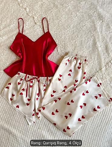 сумка бренд: Üçlü atlas pijama dəsti – qarışıq rəng Dəstə daxildir: Pijama üstü — 1