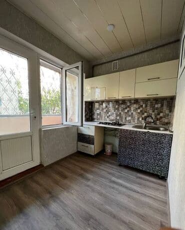 kohne gunesli: Bakı, Günəşli, 2 otaqlı, Köhnə tikili, 60 kv. m — 2