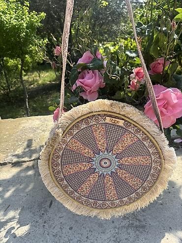 yango canta: Çiyin çantası — 1