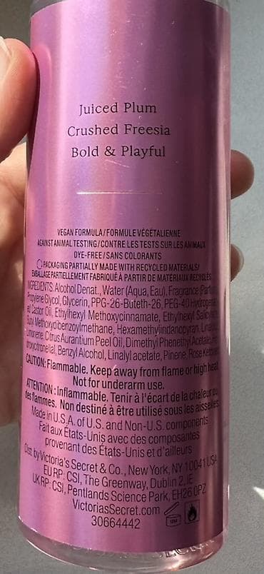 qadinlar: Bədən üçün mist, orijinal Victoria’s Secret Pure Seduction. Az hissəsi — 3