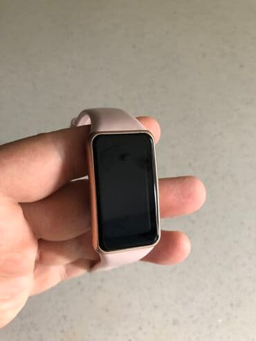 islenmis planset qiymetleri: İşlənmiş, Smart saat, Huawei, rəng - Çəhrayı — 1