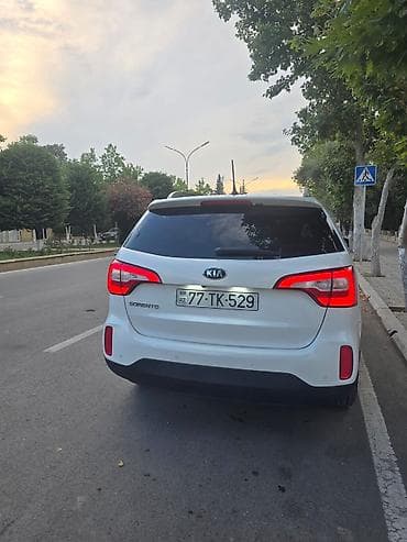 vip avto: Kia Sorento: 2 л | 2013 г. Внедорожник — 4