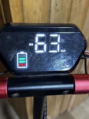 1: Salam,Scooter de yüngül vari şekilde göründüyğ sadece 1 cızıq var ve — 6