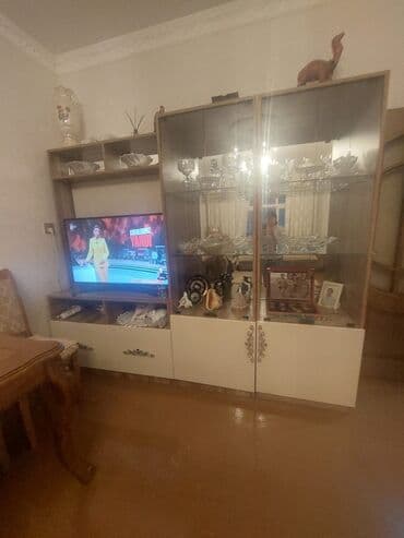Qonaq otağı dəstləri: TV altlığı