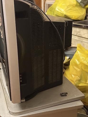 lombard televizor: Televizor LG — 3